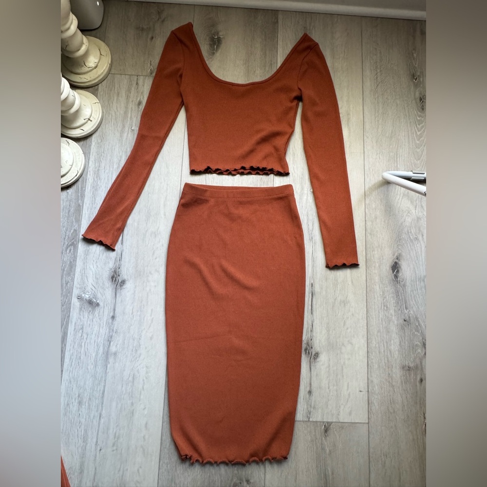 Fashion Nova Rust Orange Women's Skirt Set (small)